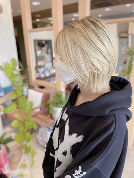 ヘアメイク ミチ 富田店(HAIRMAKE MICHI) 【MICHI 富田店 古作蓮】ホワイトミルクティー タッセルボブ