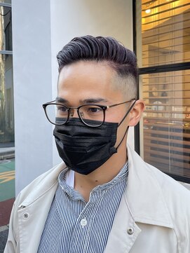 ロイド(Royd.) 似合わせカットレッドブラウン赤髪フェードカット刈り上げ