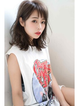 レイ(ray.) ☆くびレイヤーエモージュデザインカラーシルキーベージュミディ