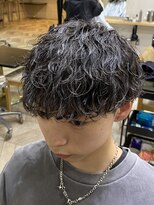 エル(EL by green)&nbsp;【RYUYA】マッシュ×波巻きツイストスパイラルパーマ