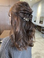 ショウビット(Show Bit)&nbsp;お呼ばれハーフアップ