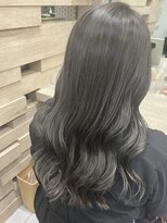 テテ(TETE)&nbsp;オリーブベージュ／ハイライト