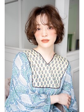 マグノリア オモテサンドウ(MAGNOLiA Omotesando) Sカールのくしゃっと軽やかボブパーマ・・・HINATA