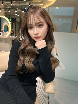 ロンドメリア 天神大名店(Lond Melia) 小顔に見せるヘア/ワンレン/ボブウルフ/ネビージュ/黒髪カタログ