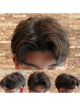 アールドボーテ 理容室(R de Beaute) フェザーパーマ センターパート <理容室>