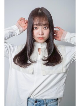 ルフュージュ バイ プロデュース 相模大野店(Refuge by Produce) レイヤーカット/ショコラブラウン/ストレートロング