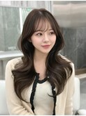 韓国レイヤー　くびれヘア　流し前髪『MAEUL luna 桔川』