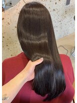 ティム(tim)&nbsp;airi/ショコラブラウン/ブラウンカラー/職場ok/髪質改善