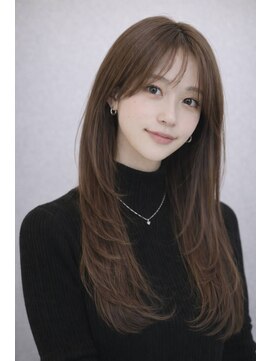 ロアゾブルーミュージアム(L'oiseau Bleu museum) 透けバング×ナチュラルレイヤーロング