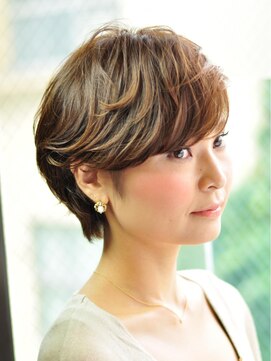 スクレ(sucree) 大人かわいいユルパーマ