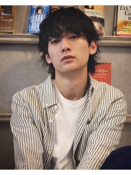 ラべリー 池袋(LOVELEY) デザインカラー  ウルフカット　【池袋】