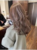 後ろ姿美人に見えるウルフカットくびれヘア