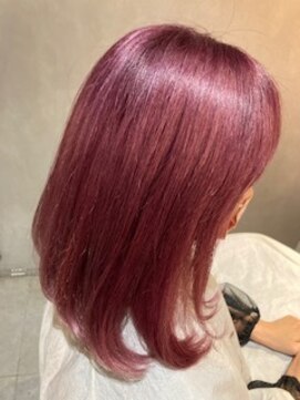 リベア トウキョウ 東大島店(Rever Tokyo) ピンク/ブリーチ/[東大島/東大島駅]