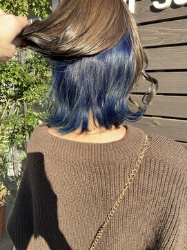 オーシー 四ツ井店(O'sea) インナーカラー青