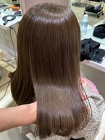 ユーフォリア 新宿店(Euphoria)&nbsp;くすみベージュ