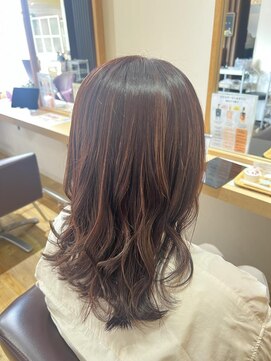 エム インターナショナル 白岡 キュート(EMU international CUTE) 初めてのハイライトカラー