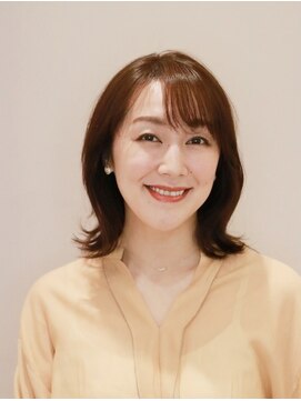 アンベリールフルー(EMBELLIR fleur) 大人のナチュラルミディ