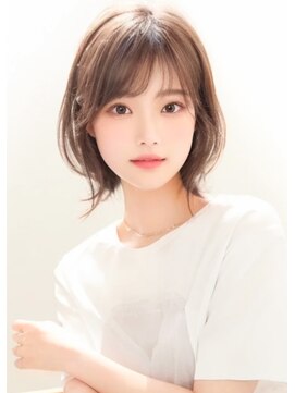 ルエ(rue) ショートレイヤー×ショートカット×前髪あり 20代30代40代50代