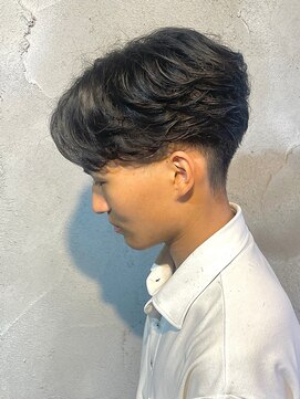 ニアウ 高崎店(Niau) メンズセンターパートニュアンスパーマ群馬高崎眉毛