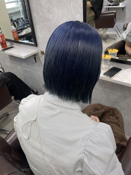 グラッジ 池袋(GLADGE) スカイブルー