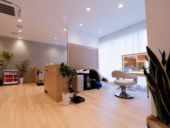 イデア 柏たなか店(IDEA)の写真/日常を忘れるリラックス空間で、極上のヘアケアを♪周りを気にせず、贅沢なサロンタイムをお過ごし下さい＊