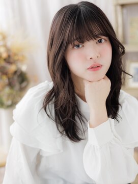 カバーヘア ブリス 上尾西口店(COVER HAIR bliss) 厚めバング顔回りレイヤーカット重めスタイルa上尾20代30代40代