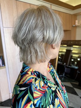 シャンプー ボーイ 宮崎柳丸店(SHAMPOO BOY) ウルフカット【宮崎市/カラー】