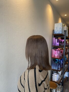 シモン(SIMON) ミルクティーベージュ/半田/知多/半田美容室/知多美容室