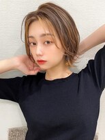 ラルユー 金山(LallYou)&nbsp;30代40代に人気の大人かわいい前髪ありのくびれショート