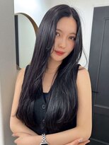 ビビバイベル(BiVi by BHEL)&nbsp;桑名ロングレイヤーカットハッシュカット透明感カラー重めロング