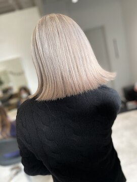 アヴァンス 京橋店(AVANCE) 着物ヘア/ダークアッシュ/ミディアムレイヤーカット/京橋