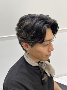 六本木美容室 白金店 ニュアンスショートセンターパート