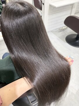 アウラ 近鉄八尾駅前店(Aura) 髪質改善絹髪ストレート 近鉄八尾
