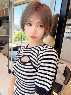 ロンド クラン 岡崎(Lond Clan) 10代20代丸み低めハイトーンナチュラルショートボブ