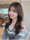 ぱっつん前髪顔周りカット韓国レイヤーくびれミディアム