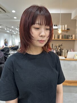 アト(Ato.) ボルドー×顔まわりレイヤーボブ