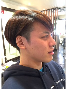 オムヘアーバイグルーマーズ(HOMME HAIR by GROOMER/S) #２ブロックミディアム#耳かけスタイル【水道橋メンズカット】