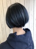 スノーブルーアッシュボブ