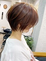 アヴァロン(AVALON)&nbsp;美シルエット×立体感×上質大人ショートボブ【担当BISA】