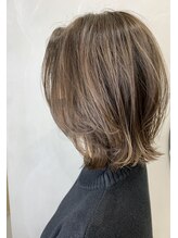 ヘアーワークスヴィクサス(HAIR WORKS VIXUS)&nbsp;【山口祐子】シナモンベージュ/大人ロブ