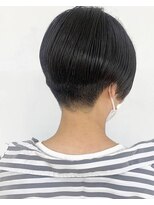 クオリス 上福岡店(QUALIS)&nbsp;刈上げ/ショートカット/黒髪/前下がり/小顔/ショート/30代40代