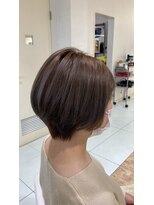 ペーハーセブン アーツ(Arts) ハイライト×くびれショートボブ