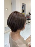 ハイライト×くびれショートボブ