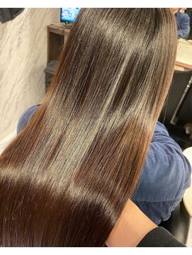 カミケンパセオ(kamiken.paseo) さらツヤなめらか極上の美髪ロング【カミケンパセオ】