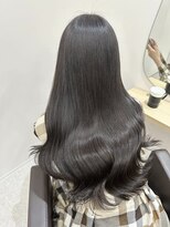 ユウル 横浜(juhl.)&nbsp;アッシュブラック/暗めカラー/トリートメント/髪質改善/韓国