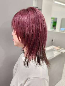 エニフォーイーストハム(Eni for eastham) 似合わせレイヤー/ミディアム/ピンクレッド