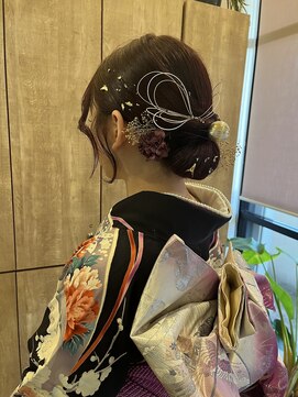 ラプチャー(RAPTURE) シニヨン