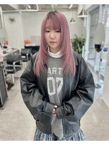 ティント 梅田(Tint)&nbsp;【TOMOKI】ペールピンク/レイヤーカット《大阪梅田駅》