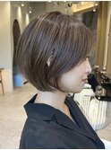 表参道酸性ストレートパーマ艶髪ショート梅雨対策グレージュ40代