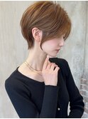 みね.前髪なしショートで大人可愛く！30代40代小顔新宿丸顔面長